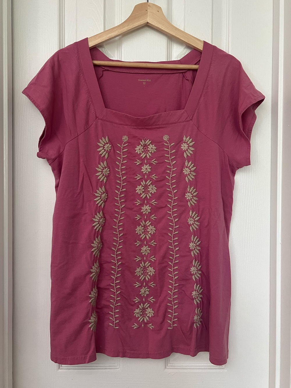 Garnet Hill Women’s Mauve Pink Floral Embroidered Square Neck Top